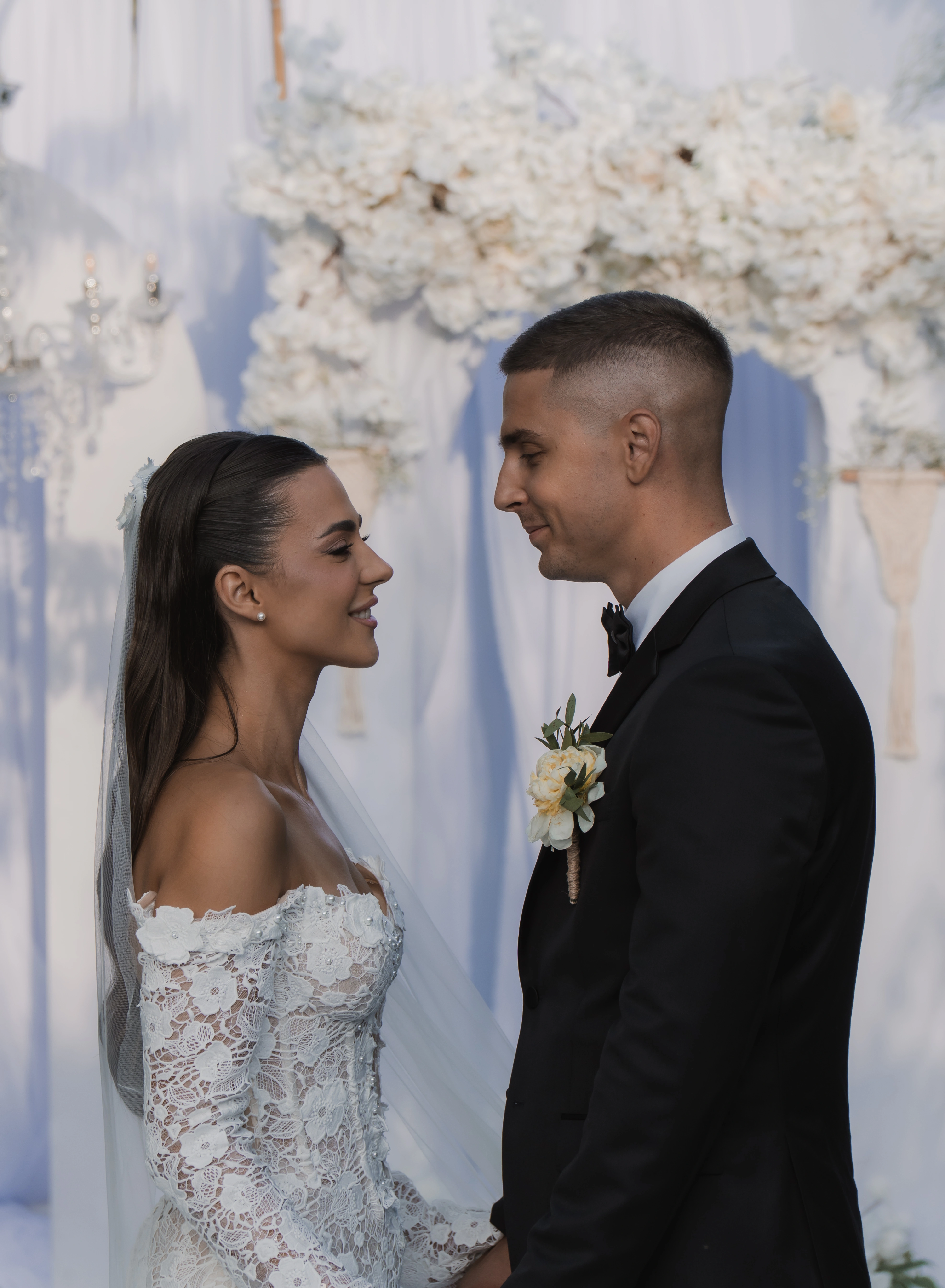 Svadbena fotografija - emotivni trenutci venčanja Novi Sad