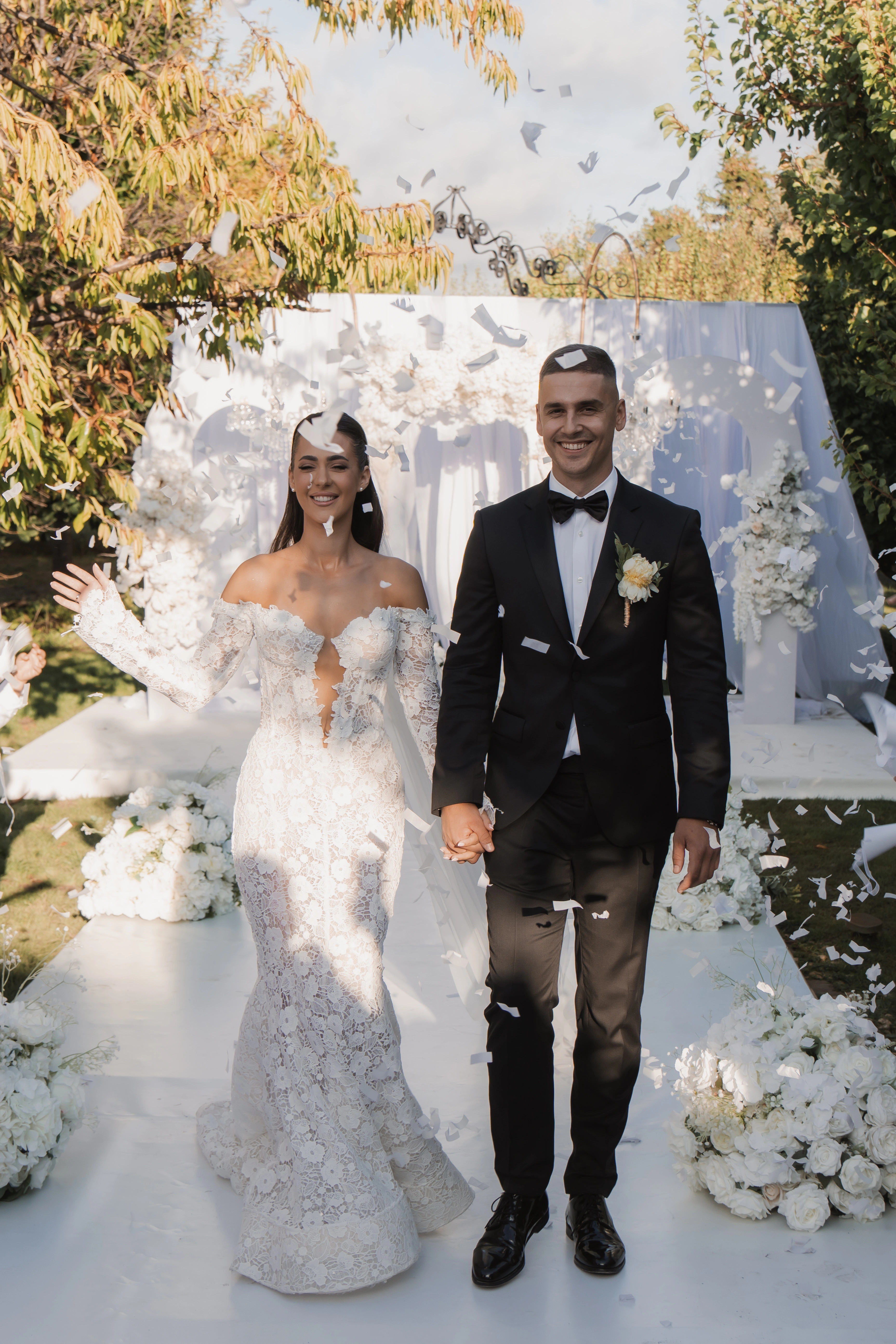 Svadbeni par - romantična fotografija venčanja